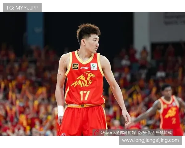 孙铭徽引领球队攻防转换展现核心价值助力新赛季再攀高峰