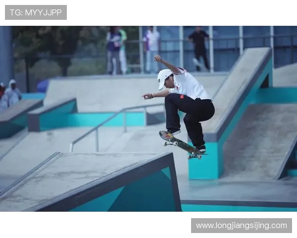 武汉滑板队以59分领跑世界滑板锦标赛积分榜展现强劲实力