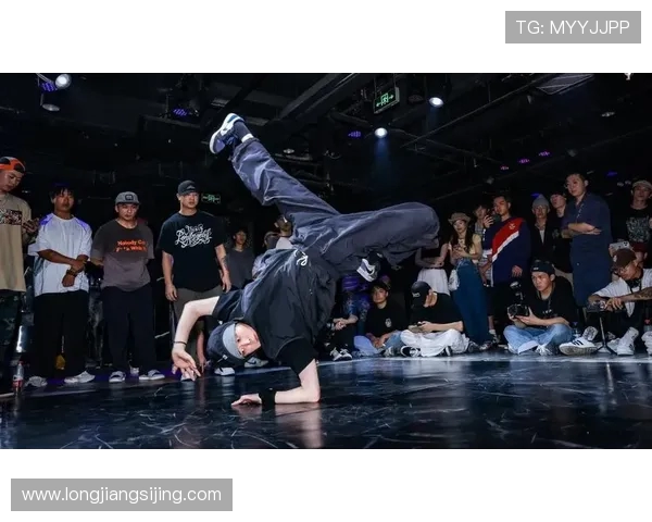 武汉街舞队的迅速崛起与变革引发热议探索街舞文化的新风潮