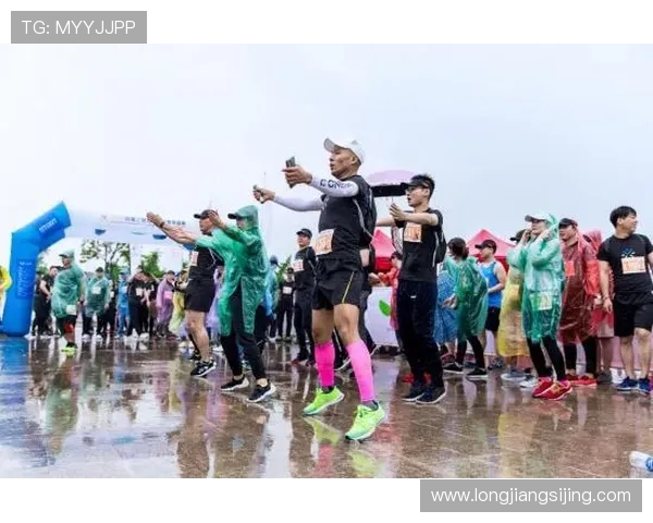 深圳攀岩队的团队协作探索与攀岩精神的完美结合