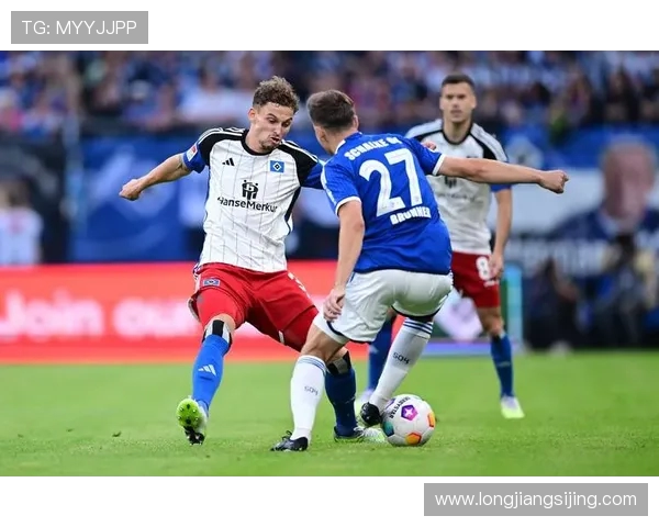 利物浦主场迎战霍芬海姆首回合较量精彩回顾与分析