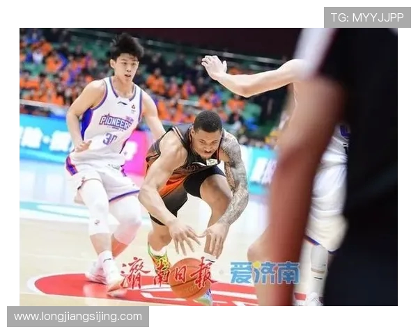 山东男篮对阵天津男篮精彩直播全程回顾与赛后分析